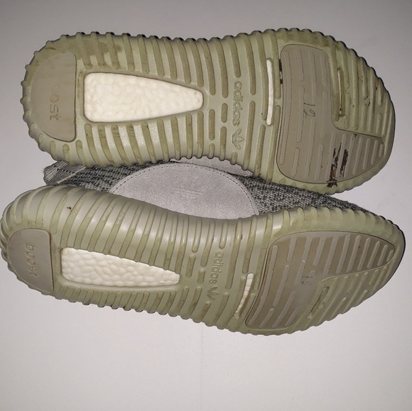 AQ2660 yeezy boost 350 moonrock size 6.5 womens - Picture 5 of 8